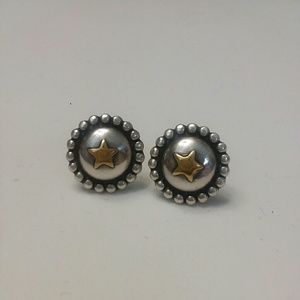 Montana Silversmith sterling star earrings